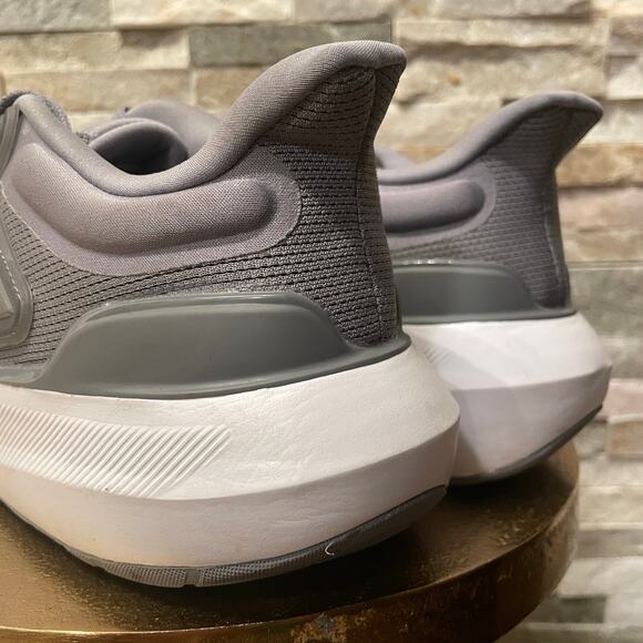 Adidas Men’s Running Shoes Size 10.5 | Gray Mesh Trainer NWOB - Picture 4 of 10